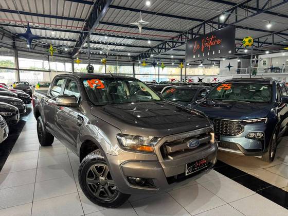 FORD RANGER 2.2 XLS 4X4 CD 16V DIESEL 4P AUTOMÁTICO